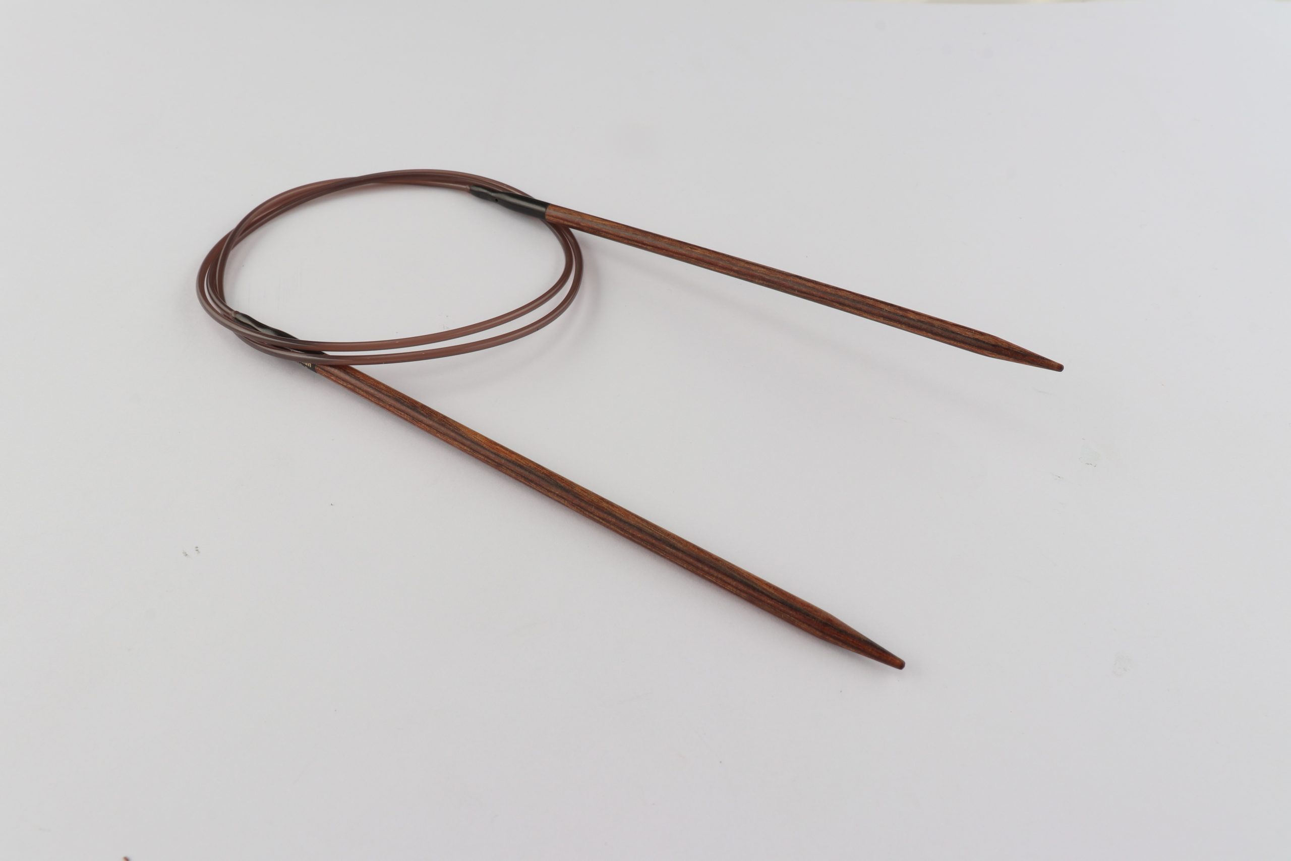 Ginger 16" Circular US 5