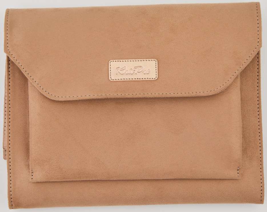 Clay Circular Needle Case