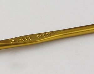 Zing Crochet Hook E