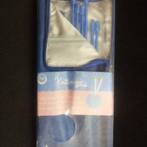 Boye Acrylic Knit Set BLUE