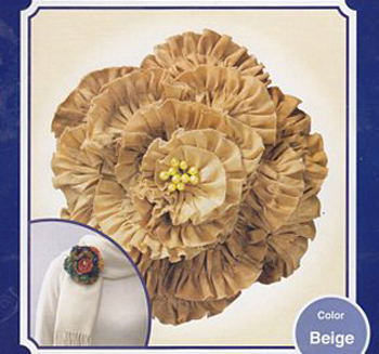 Brooch Kit Beige ***