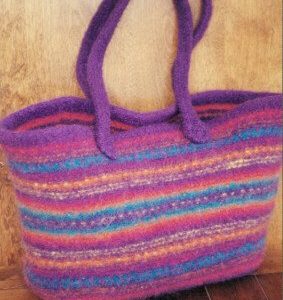 Maggie's Felt Tote AC55